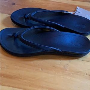 OluKai Sandals